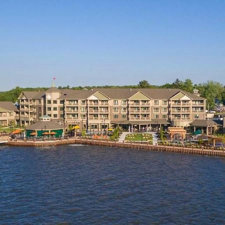 Chautauqua Harbor Hotel - Jamestown Celoron Esterno foto