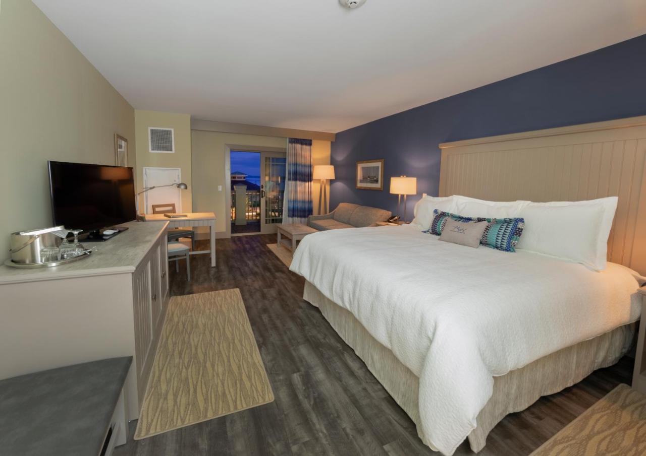 Chautauqua Harbor Hotel - Jamestown Celoron Esterno foto