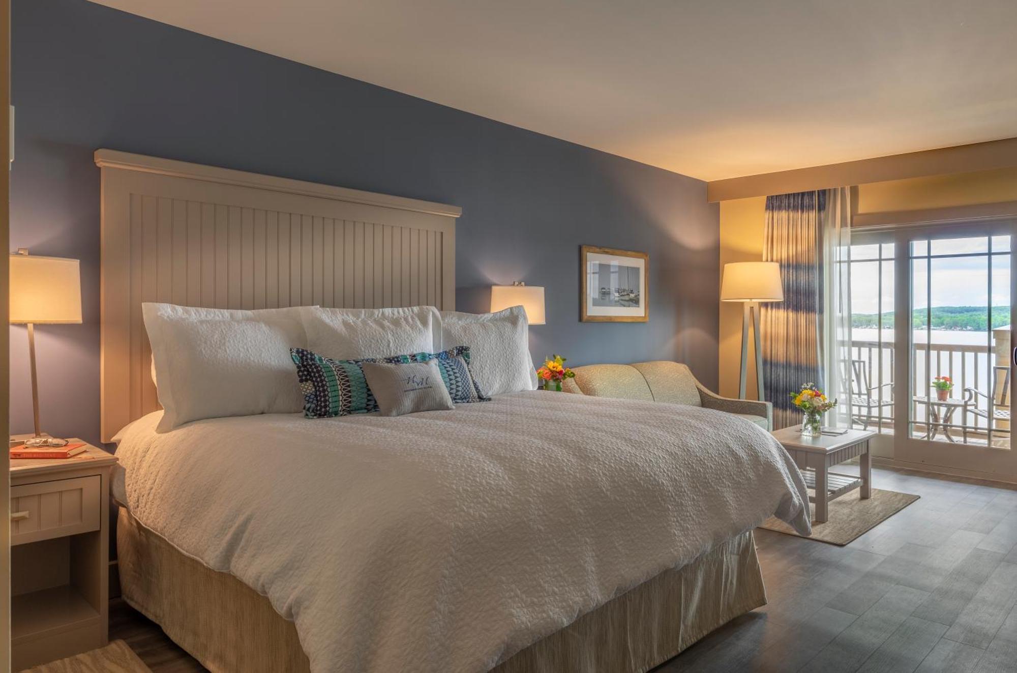 Chautauqua Harbor Hotel - Jamestown Celoron Esterno foto